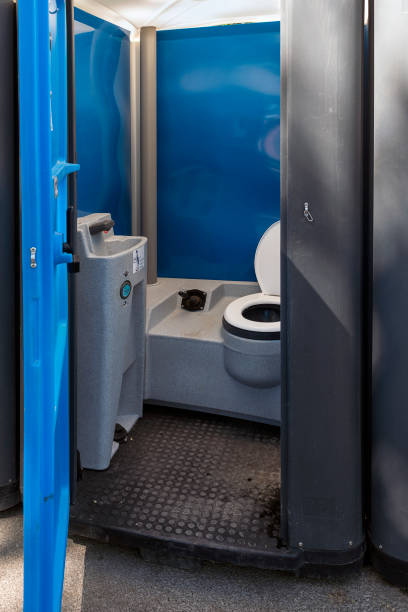 Best High-end porta potty rental  in Passapatanzy, VA